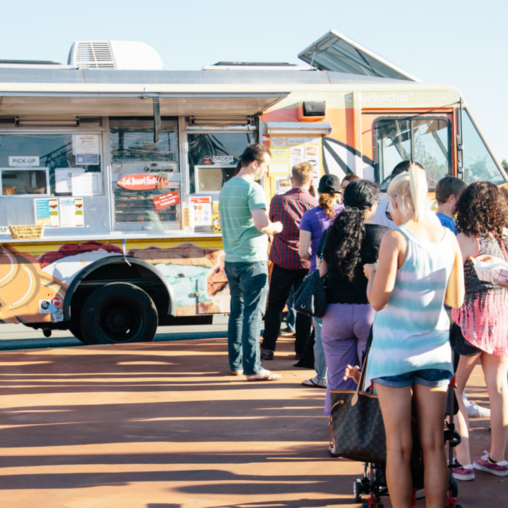 ChunkNChip Los Angeles Roaming Hunger