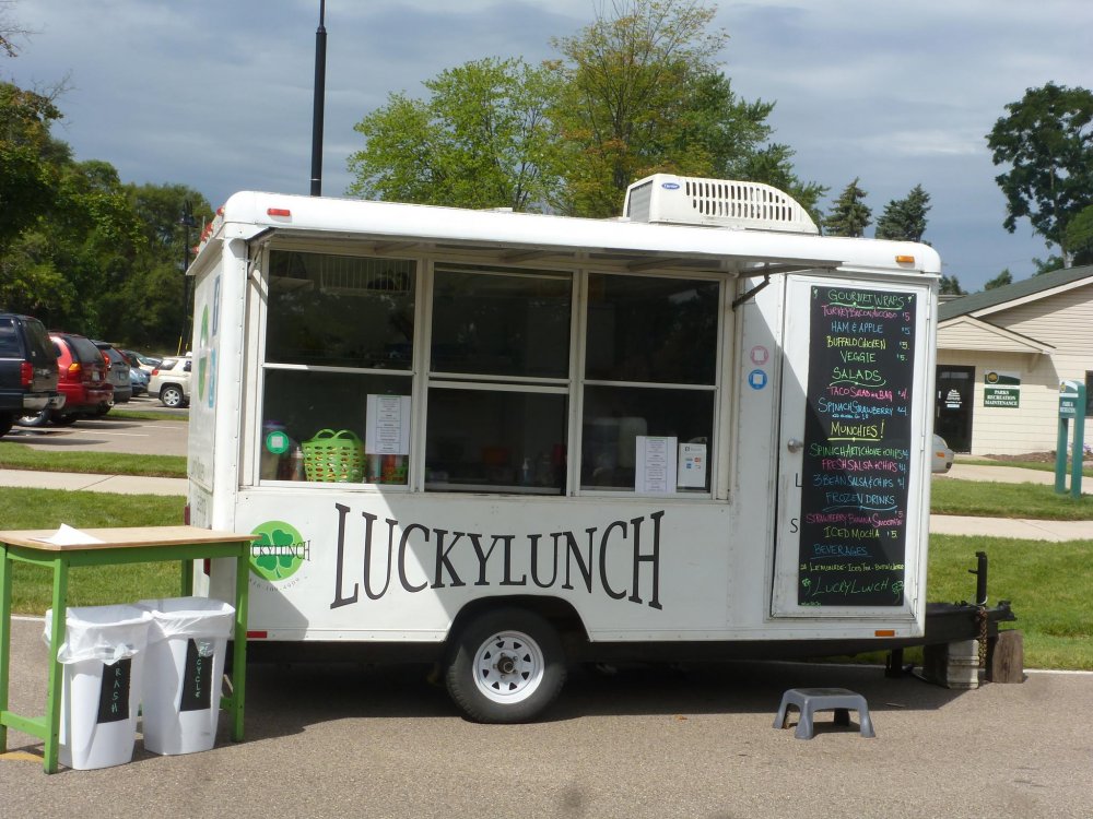 LuckyLunch Port Huron Roaming Hunger