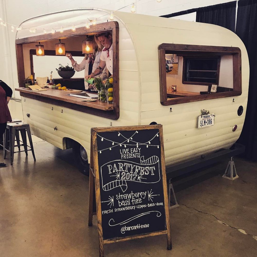 Bar Cart Texas Dallas Roaming Hunger