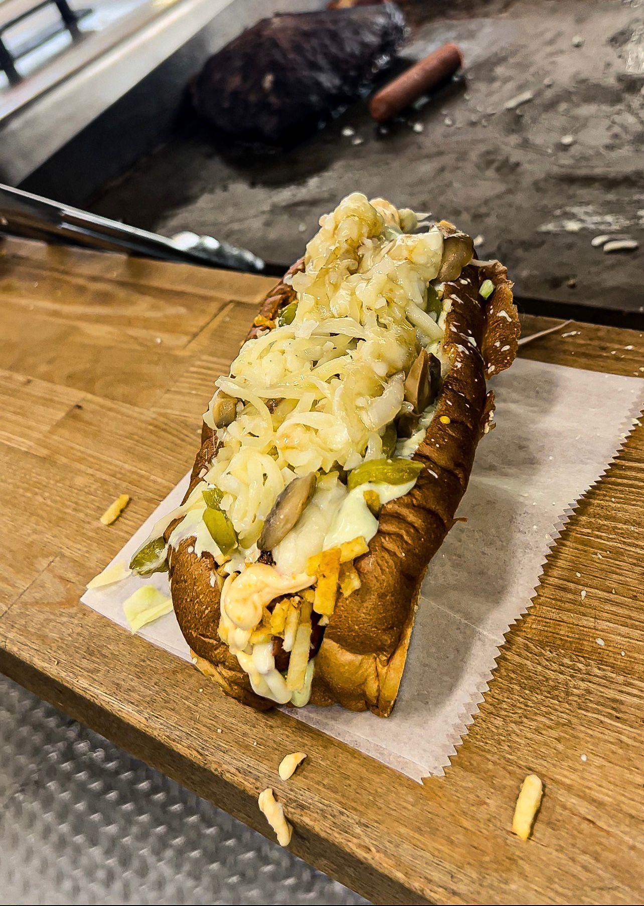 Dog R - Los Angeles - Roaming Hunger